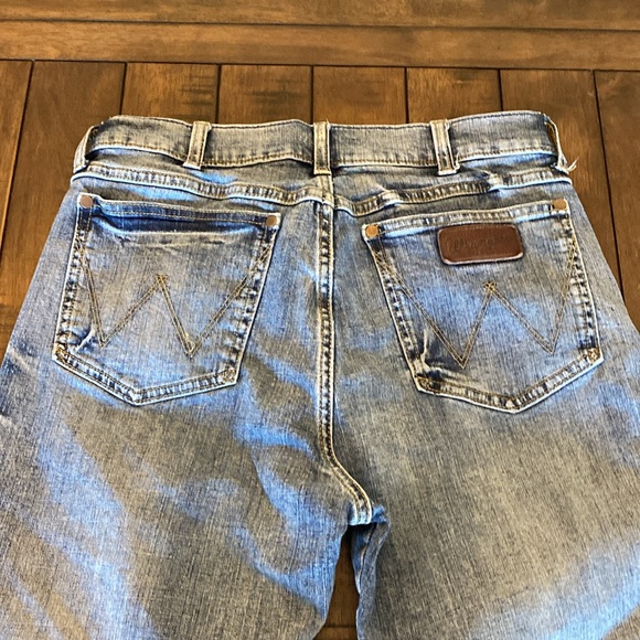 Wrangler Retro Slim Boot Jeans - Picture 6 of 6